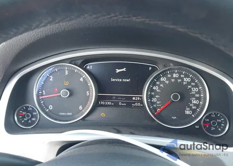 2012 Volkswagen Touareg Tdi Lux z USA, uszkodzony, nr VIN WVGEK9BP3CD009315